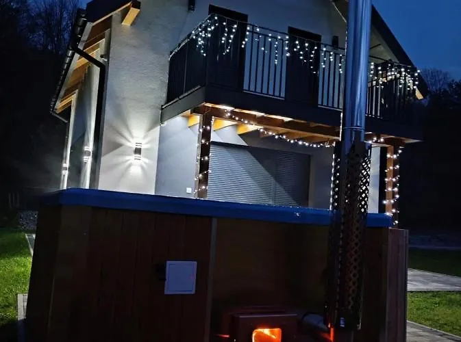 بيت للعطل Jelonkowo برينا